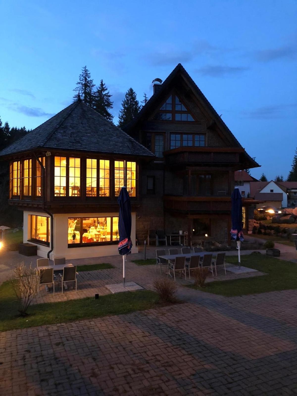 Schwarzwald Lodge Inselklause Schönwalde Exterior foto